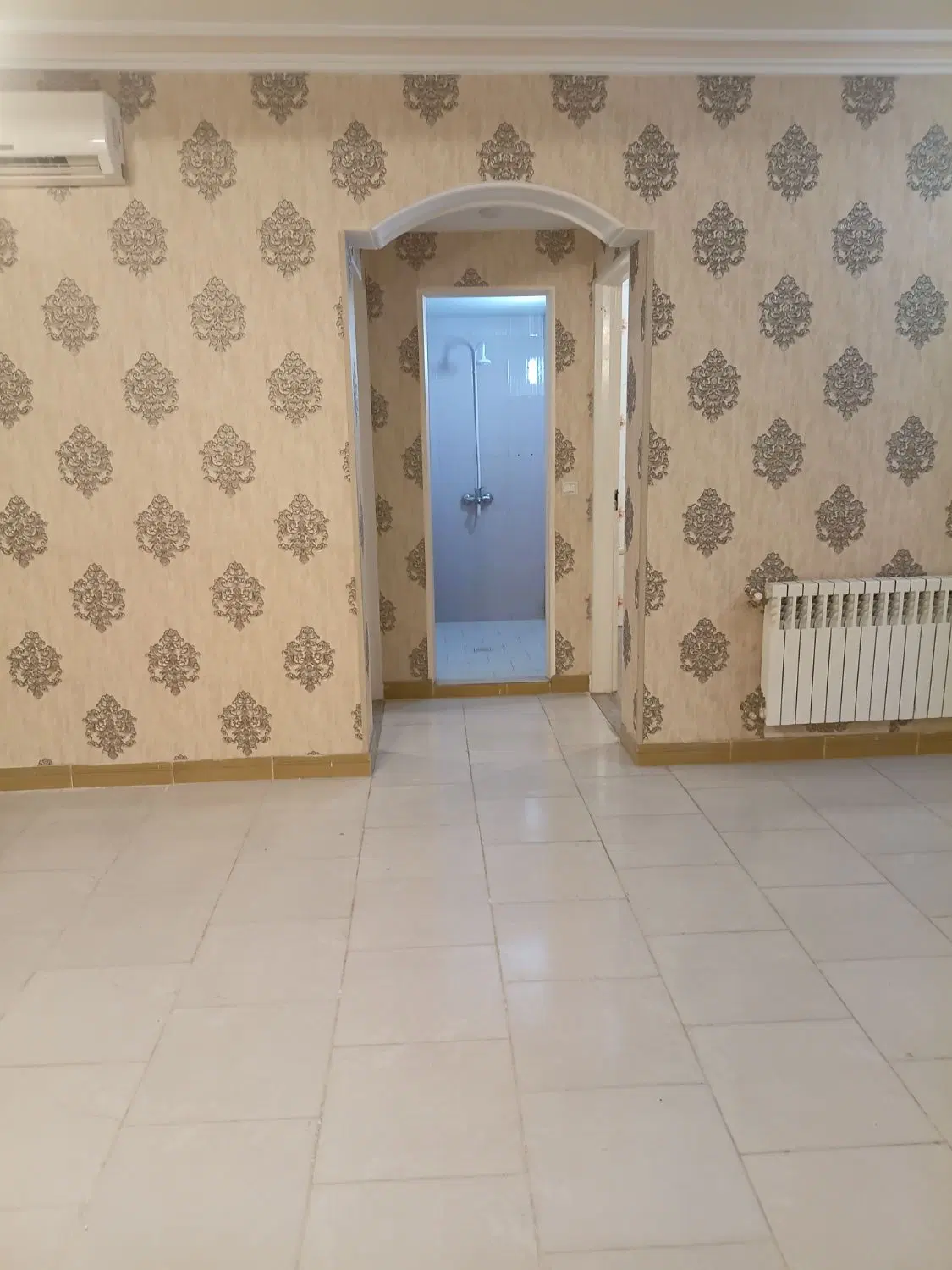 اپارتمان ۸۲متر قاجاریان