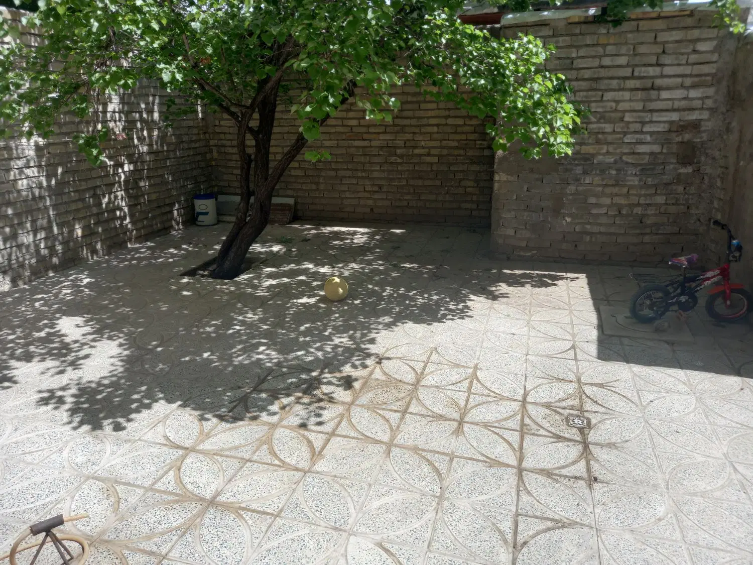 یک واحد در الهیه فاز۱
