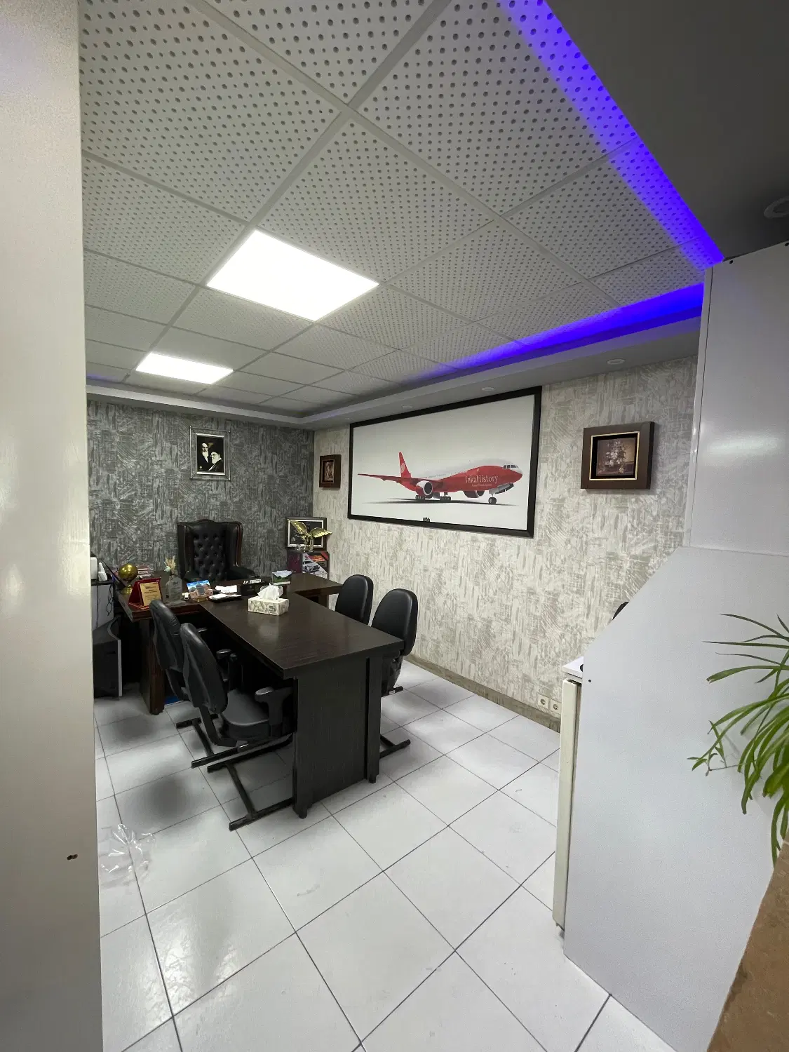 فروش_اجاره واحد خدماتی تجاری در پاساژ نگین