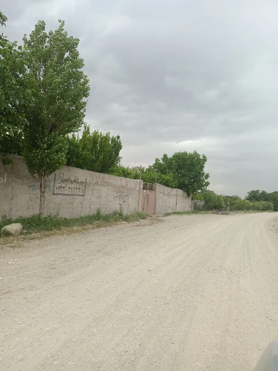 1070متر زمین باغی دهشاد