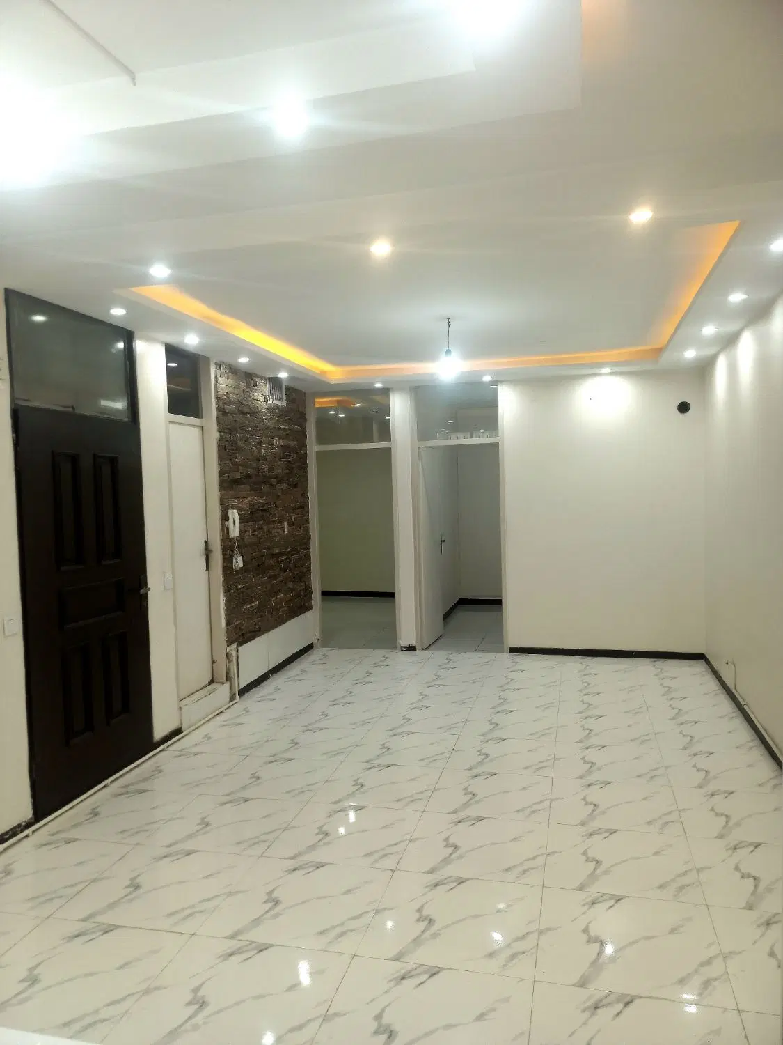 آپارتمان ۷۵ متری دو خوابه بلوار حدادی