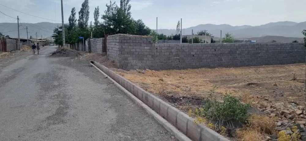 زمین ۱۴۰ متری بر خیابان سرپشت دهبکری