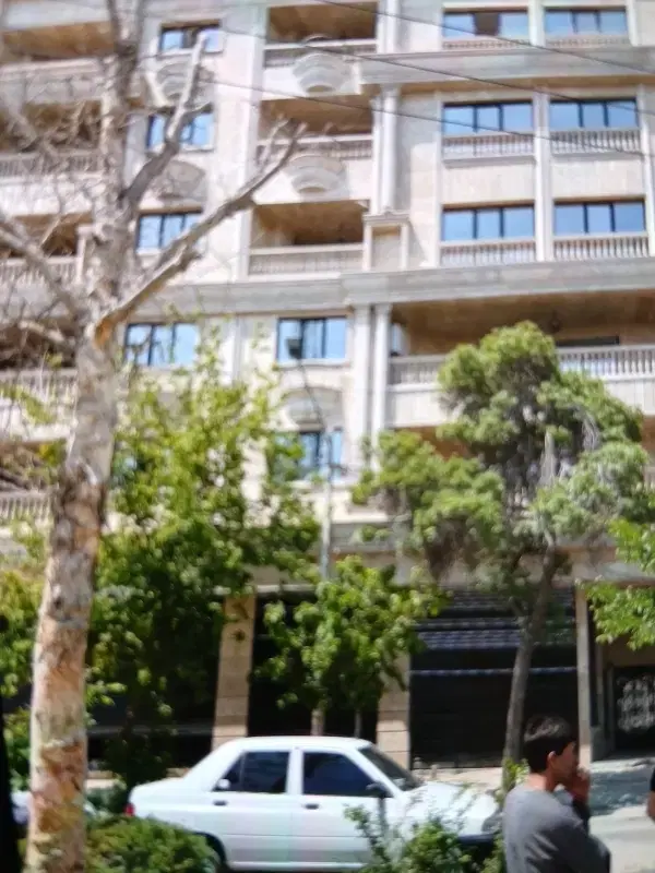 واحد مسکونی پیش فروش کارگر