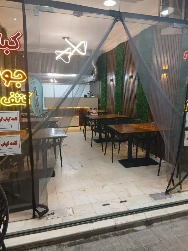 رهن و اجاره مغازه ۶۸ متری