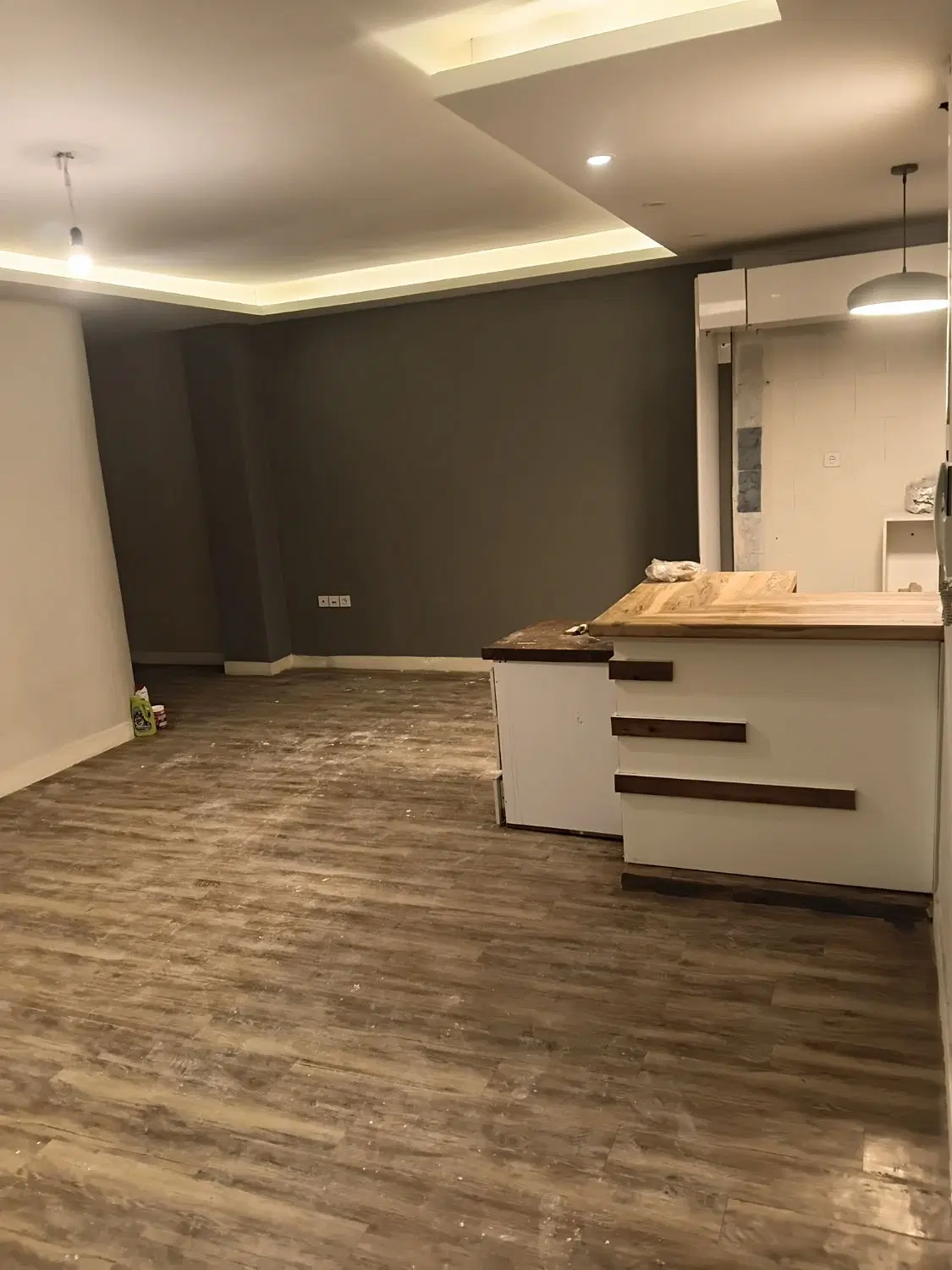 ۷۲ متری در گلشهر، رهن و اجاره