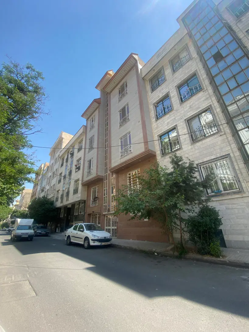 ۷۶ متر دو خواب تراورتن جنت جنوب