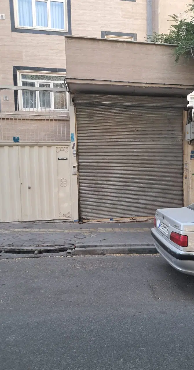 مغازه 14متری خ اورزمانی(میدان رهبر)