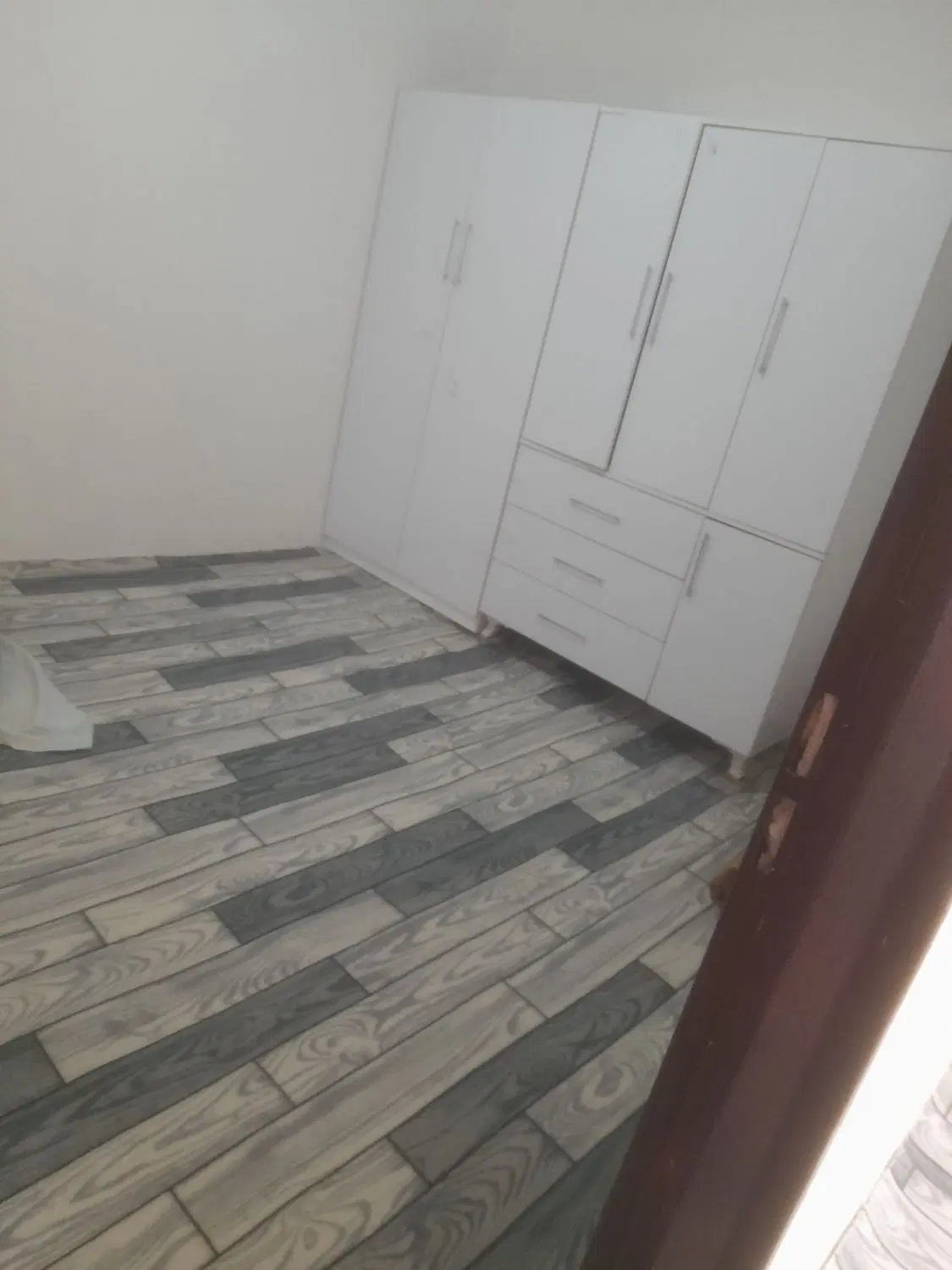 آپارتمان ده متری پنجم اصلی