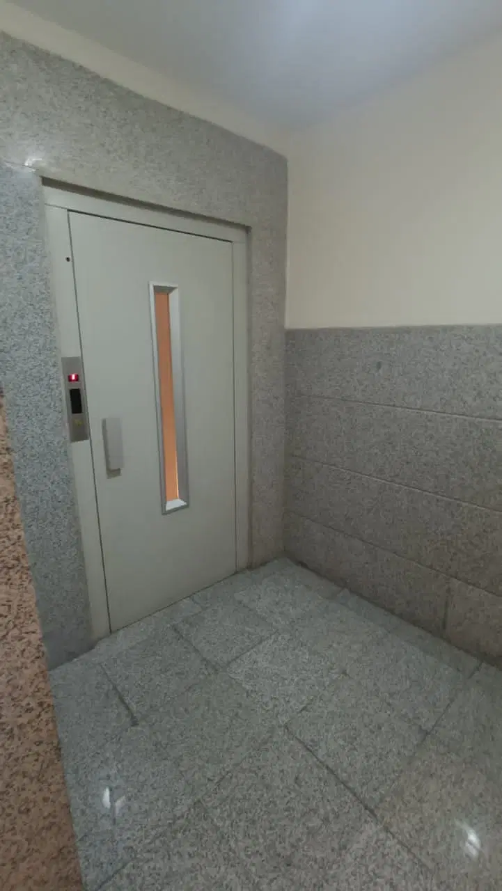 82 متر * با آسـانـسـور انباری * حوالی مسکن هشت
