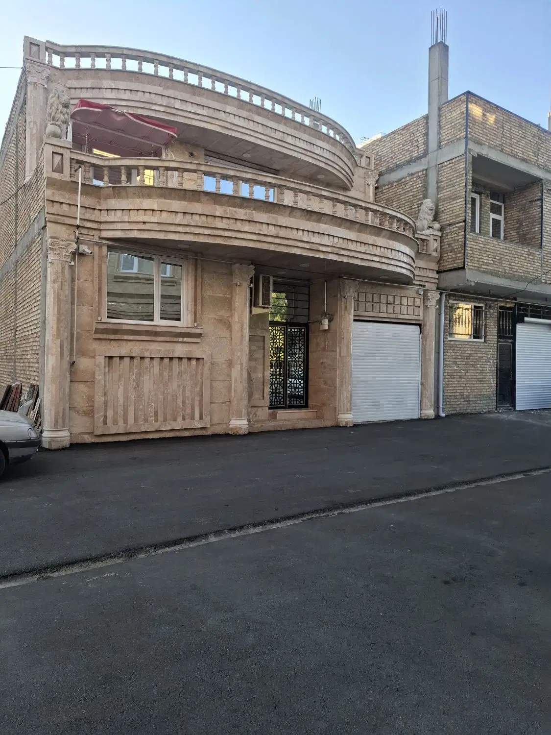 خانت مسکونی