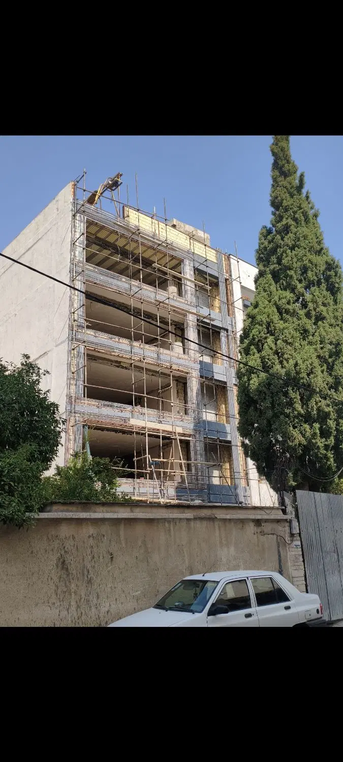 آپارتمان ۱۷۵ متری  همکف خیابان فلسطین کوچه ۱