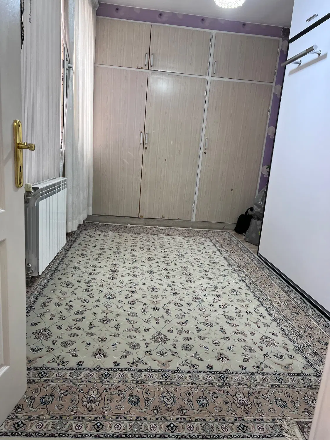 آپارتمان تمیز ۶۴ متری