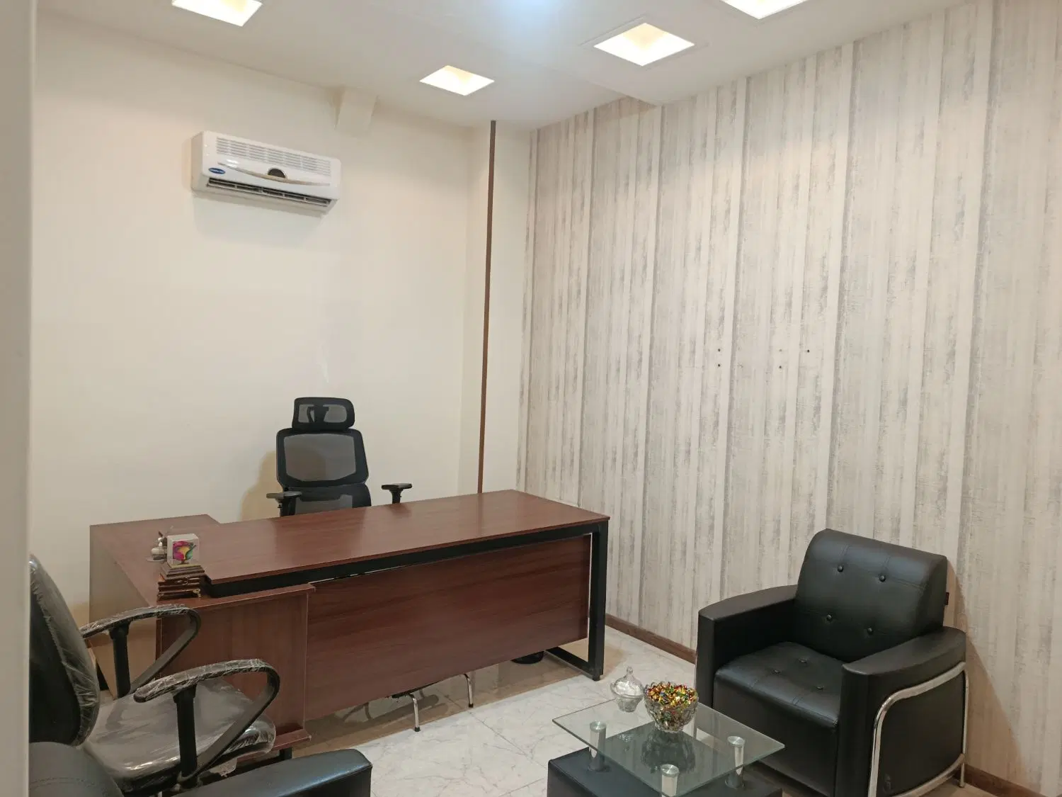 اجاره اتاق از دفتر وکالت