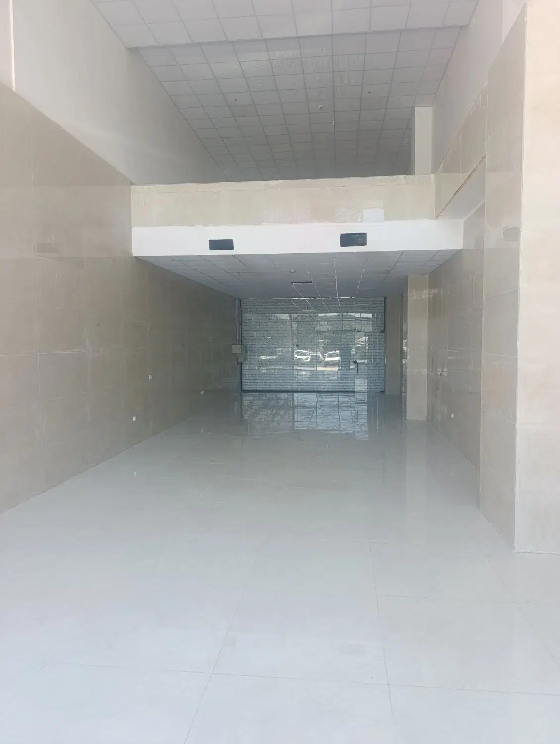 تجاری آل ور مال