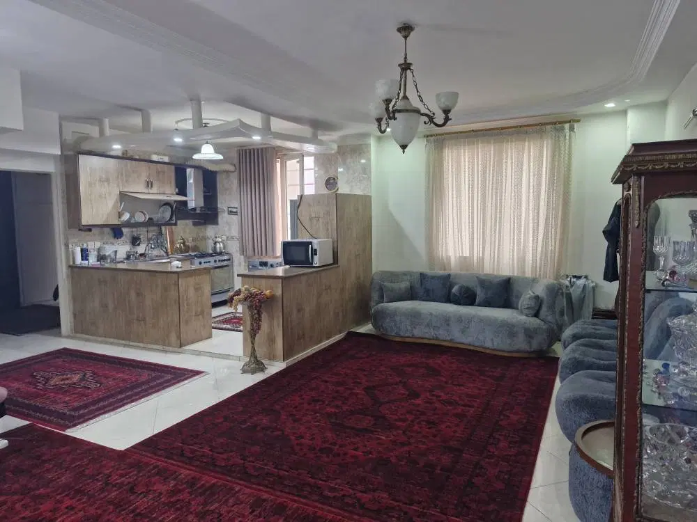 ۸۲ متر عروسک واقع در محلوجی قمی ( مهدوی )