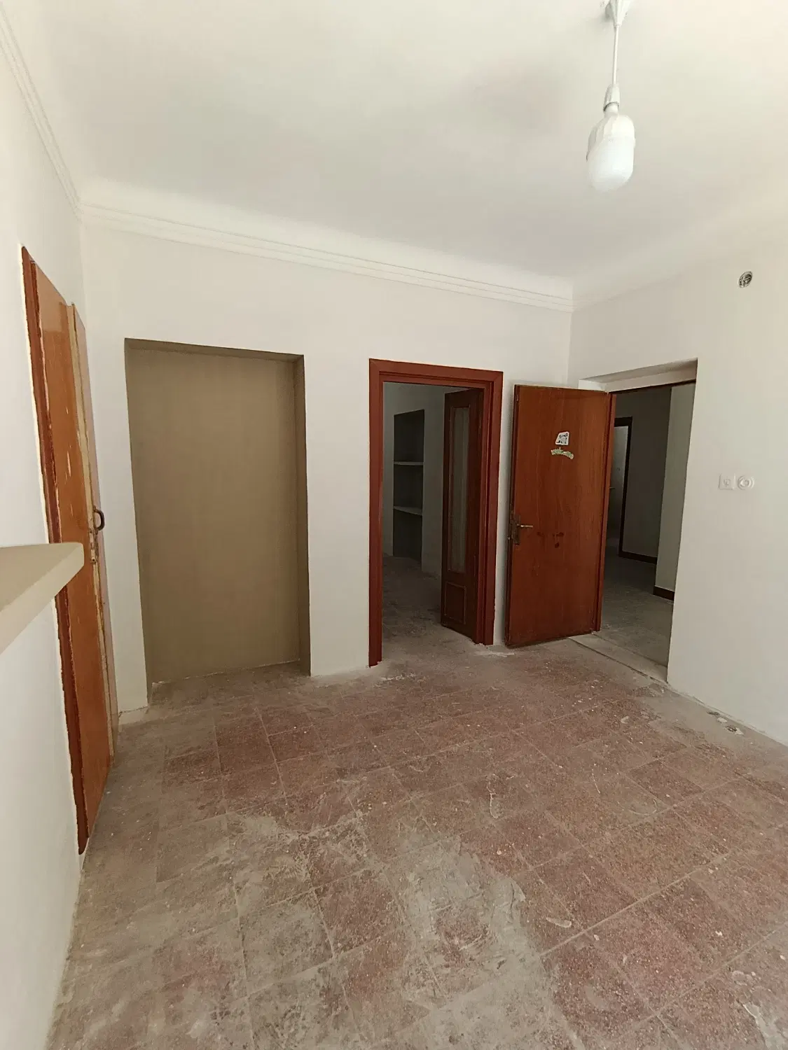 منزل دو طبقه دربست خیابان استقلال