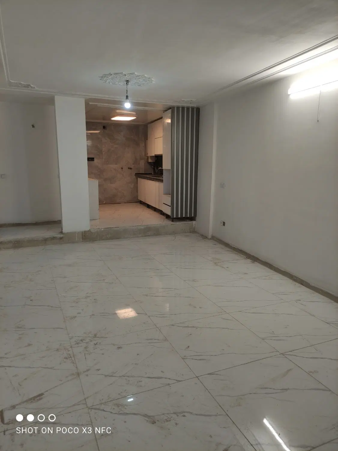 آپارتمان ۹۰ متری دو خوابه خ بازارچه