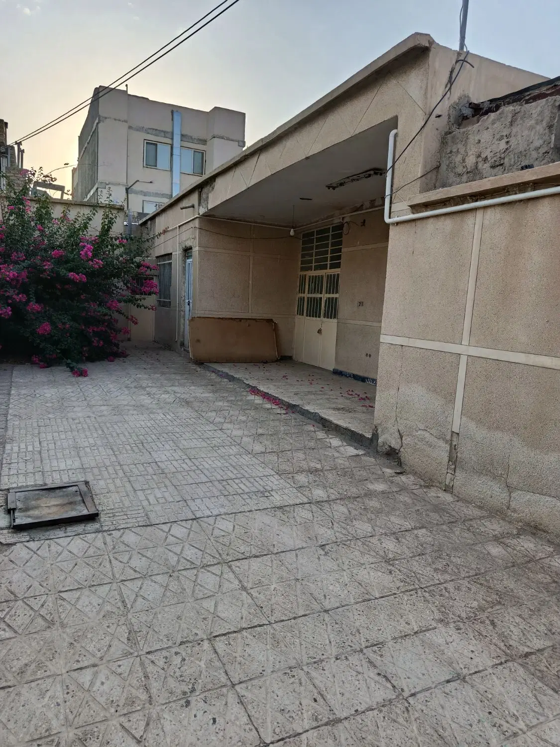 خانه منزل ویلایی ملک زمین ۳۲۴ متر مصطفی‌خمینی