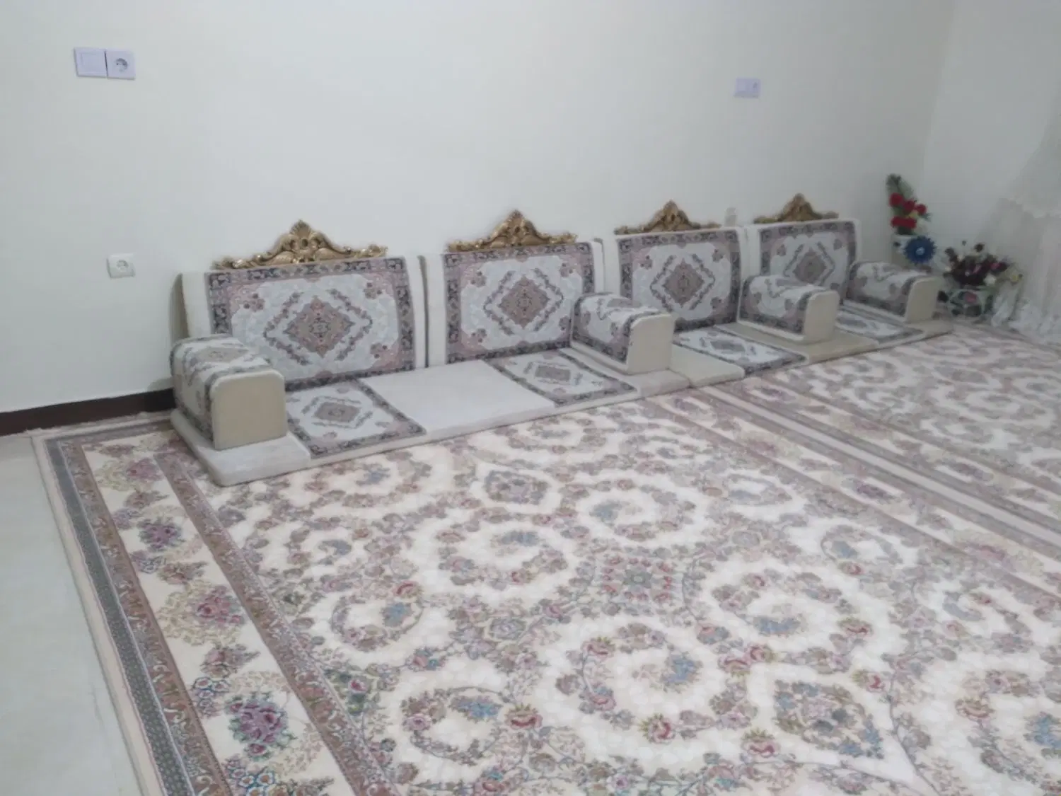 خانه آپارتمانی خوش نقشه مرکز شهر