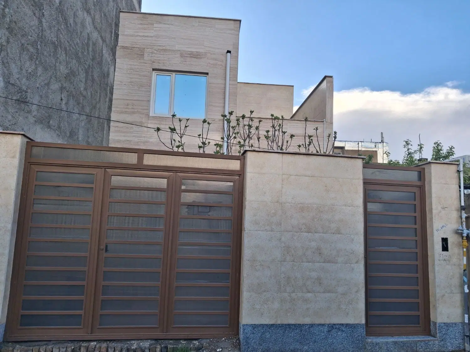 ساختمان ویلایی