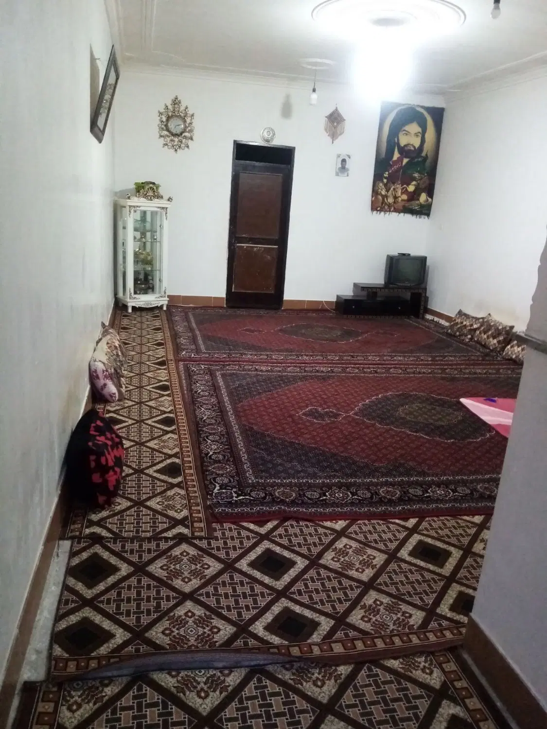 فروش یک خانه دوطبقه واقعه دربلوارکشاورز.کوچه گلچین