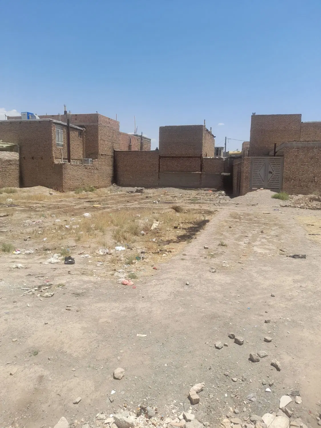 زمین مسکونی خیابان گلنار