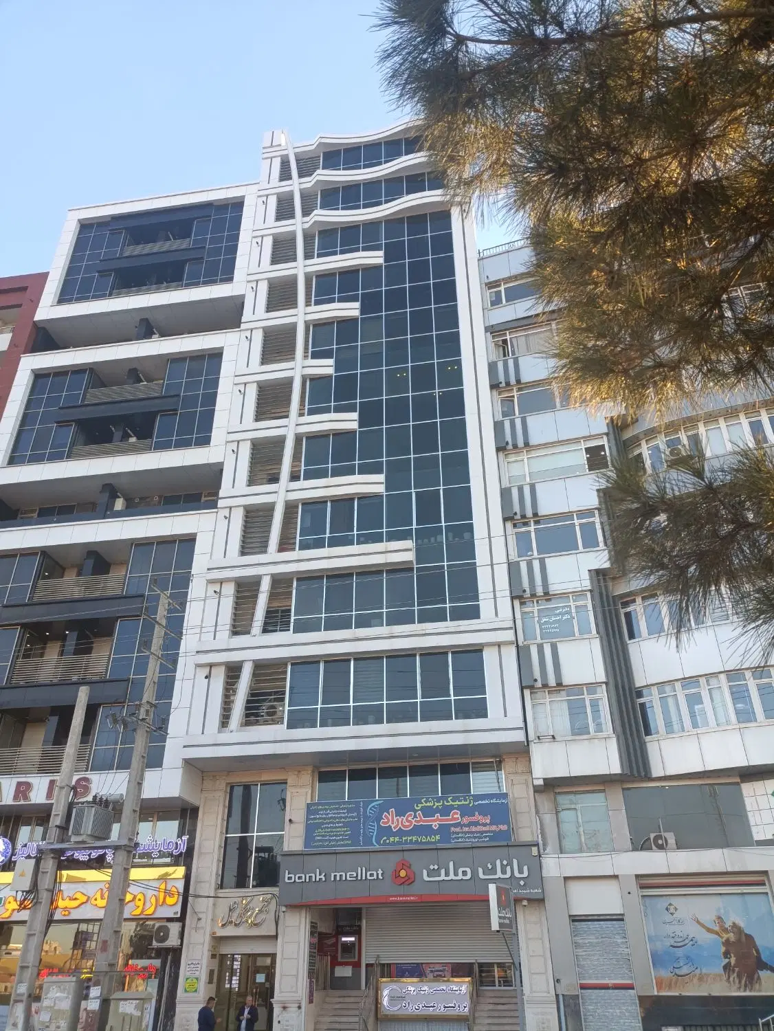 ششدانگ واحد اداری پزشکی خیابان حسنی
