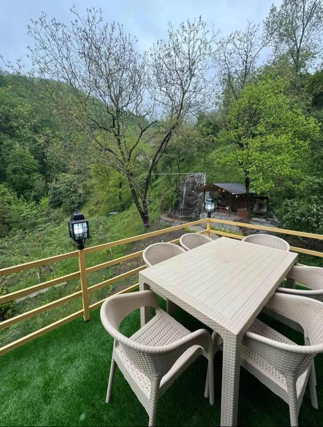 کلبه جکوزی لوکس دوخواب تراس داردربست