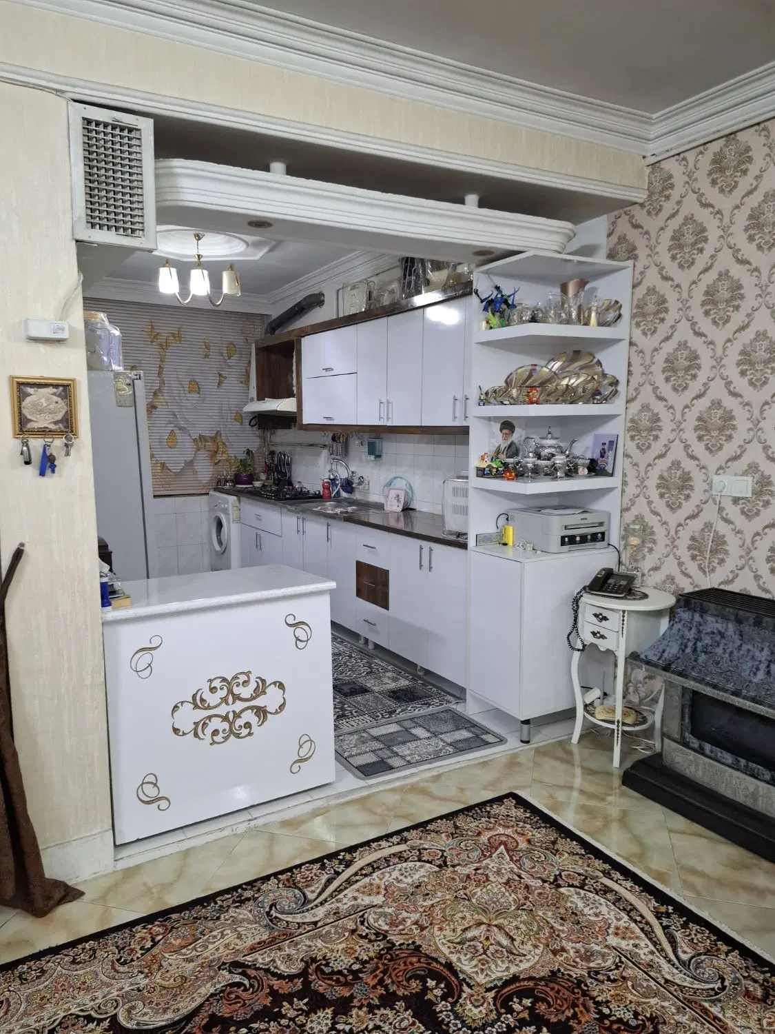 آپارتمان 90 متری طبقه همکف هدایت (آفتابی)