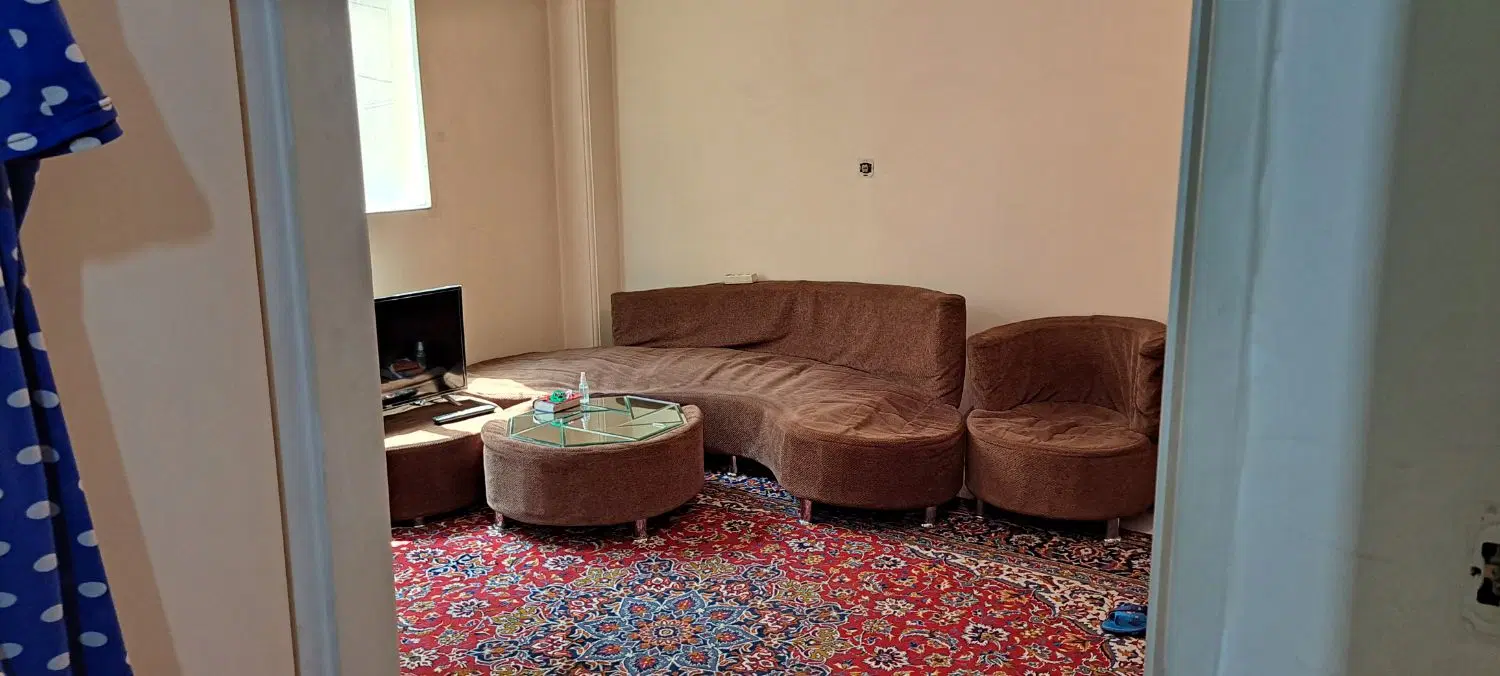 ۴۰متر آپارتمان با امکانات زندگی