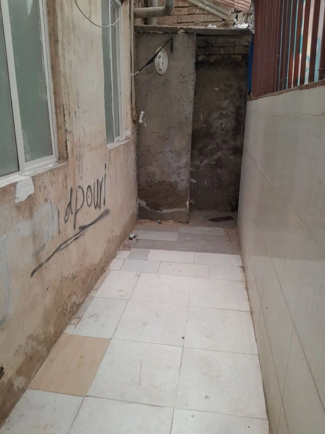 فروش اپارتمان همکف ۲خواب