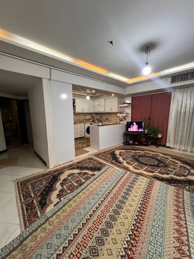 اپارتمان ولیعصر ۴