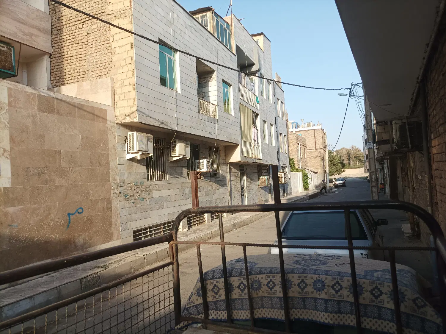 فروش ۳ طبقه آپارتمان یکجا