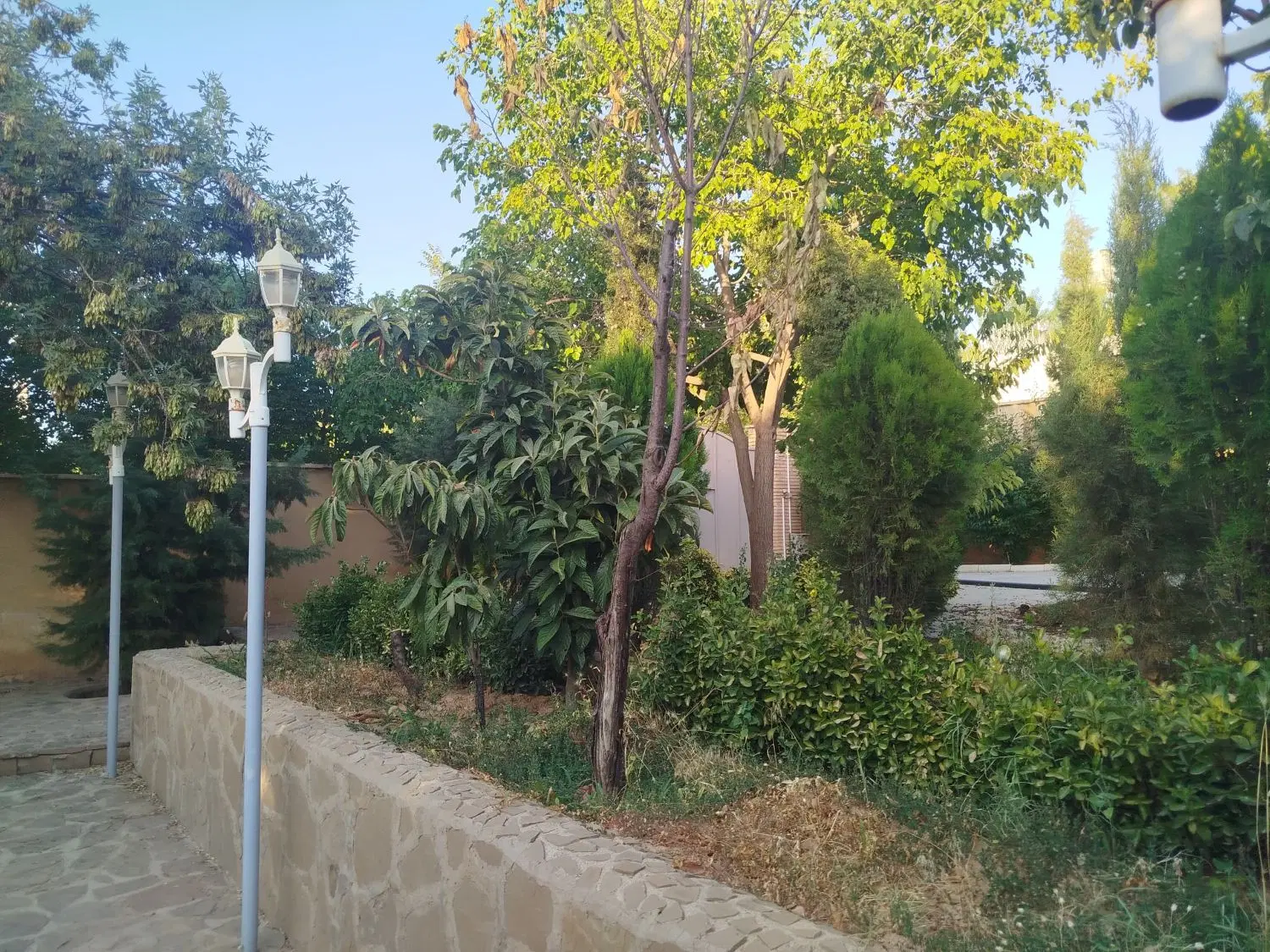 اجاره منزل مستقل قلات