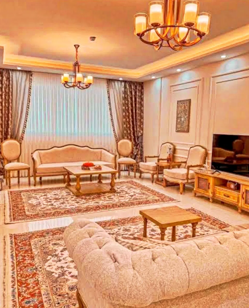 املاک وارنا 185 متر خیابان  رودباری