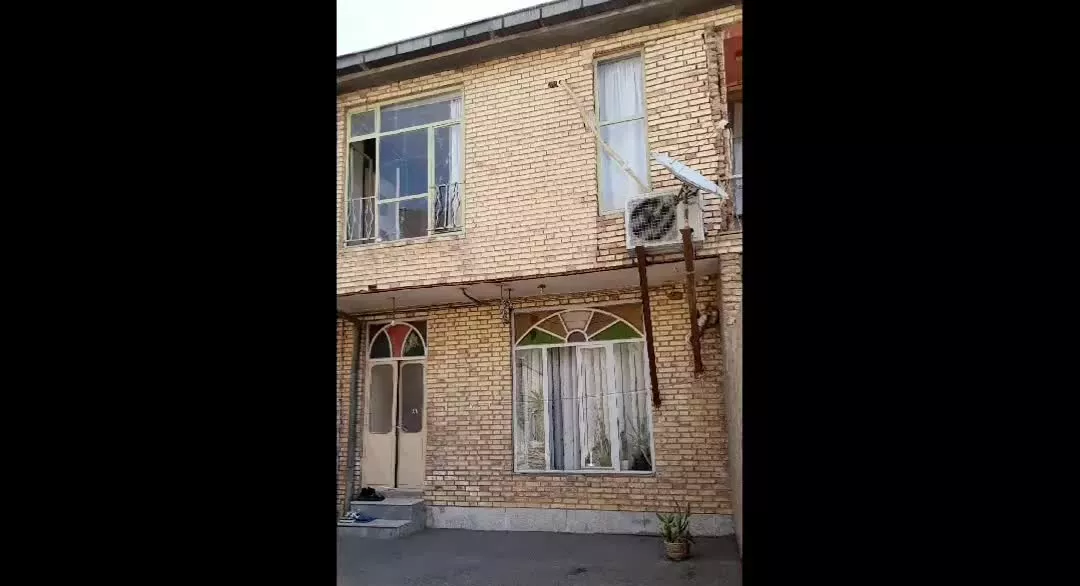 حیاط ویلایی با قابلیت تجاری