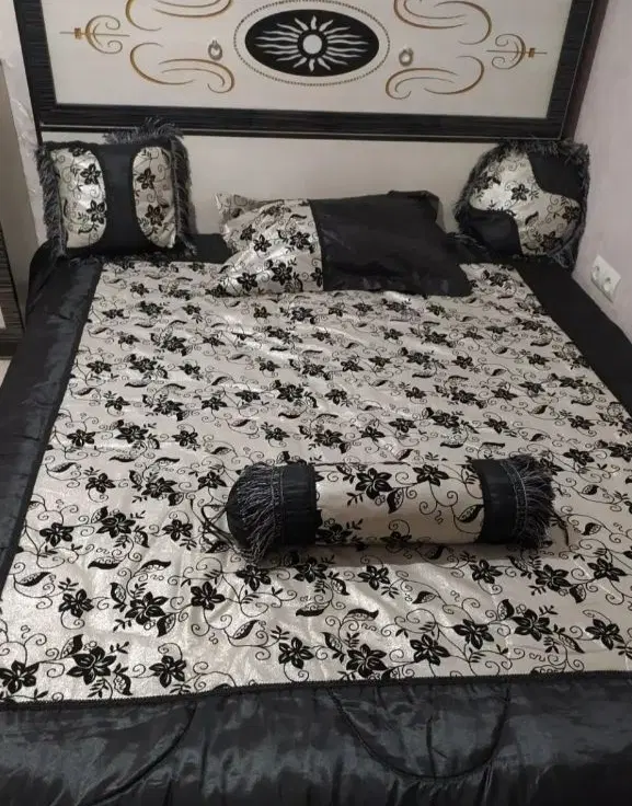 همخانه