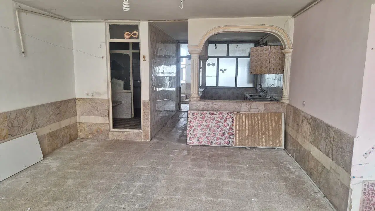 129متری همکف 2طبقه سقف بلند