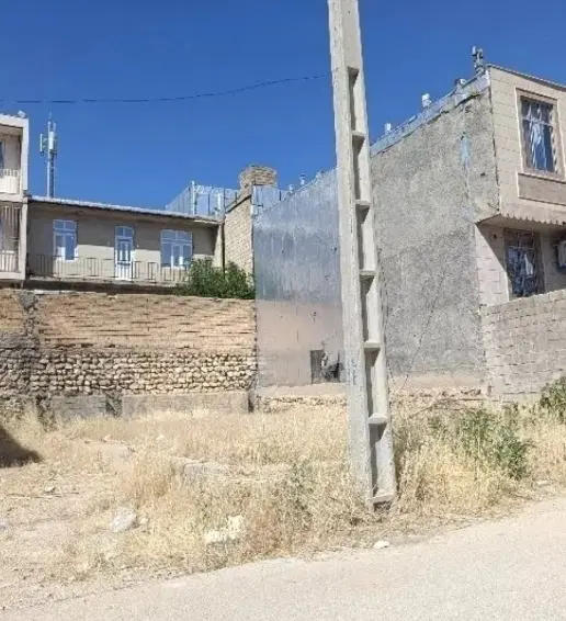 زمین مسکونی