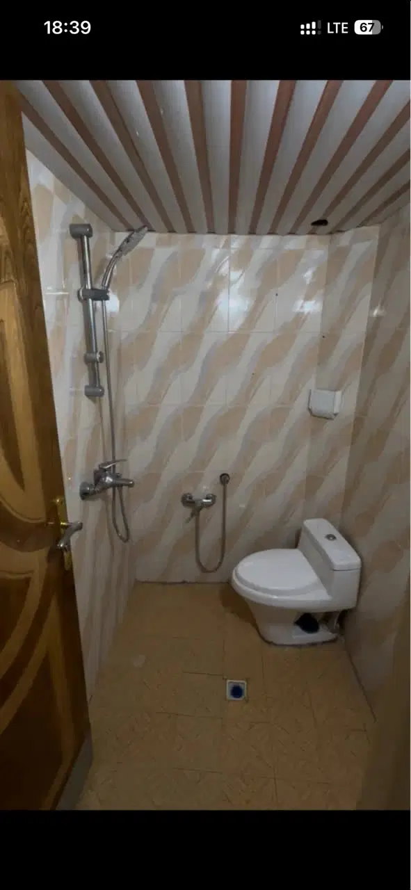 همکف ۸۰ متری پارکینگ دار