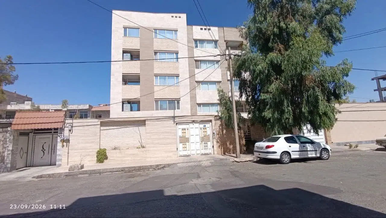 آپارتمان ۱۰۲ متری توحید طبقه همکف