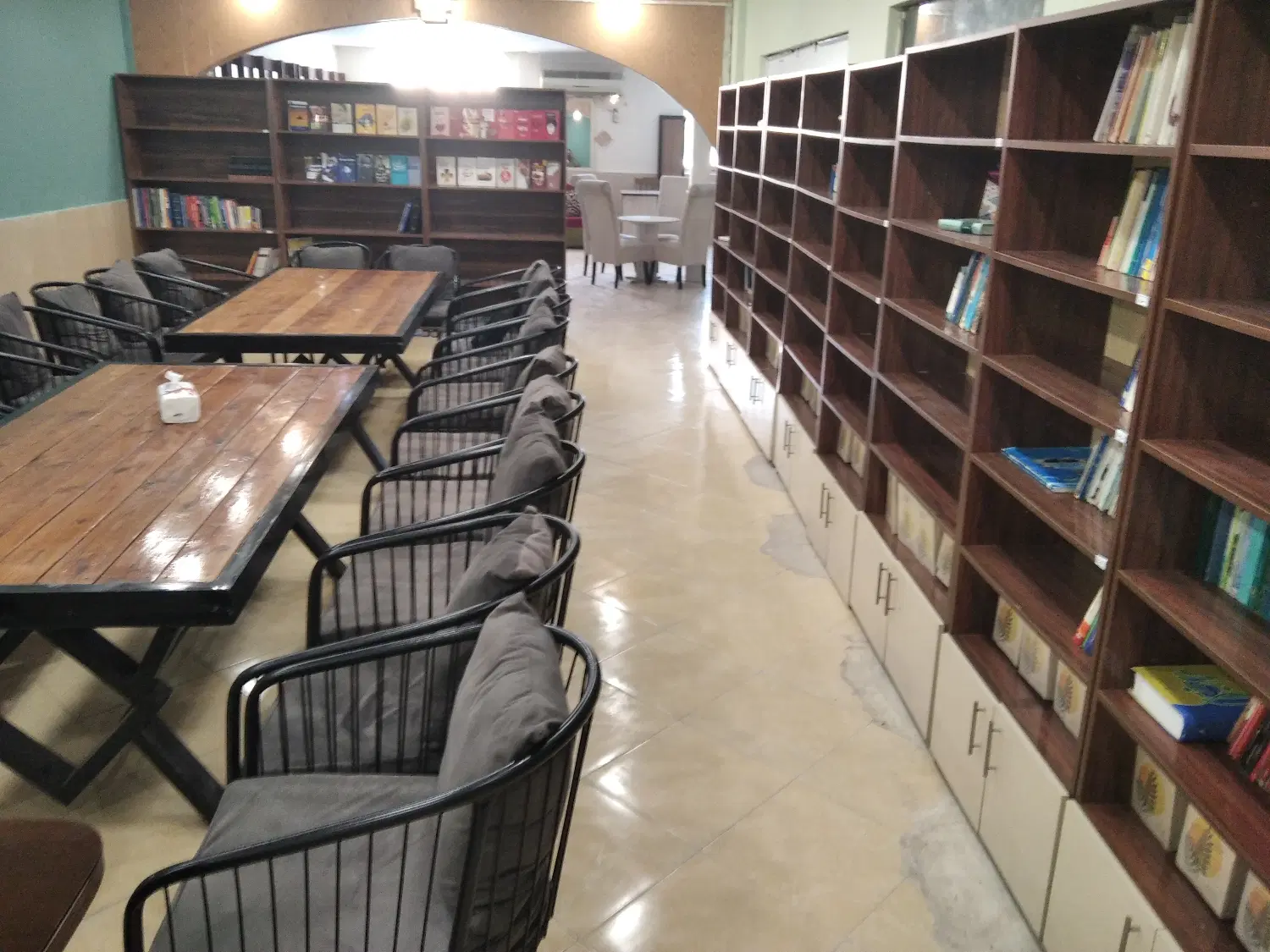 واگذاری رایگان کافی شاپ به فردی فعال و خوش ذوق