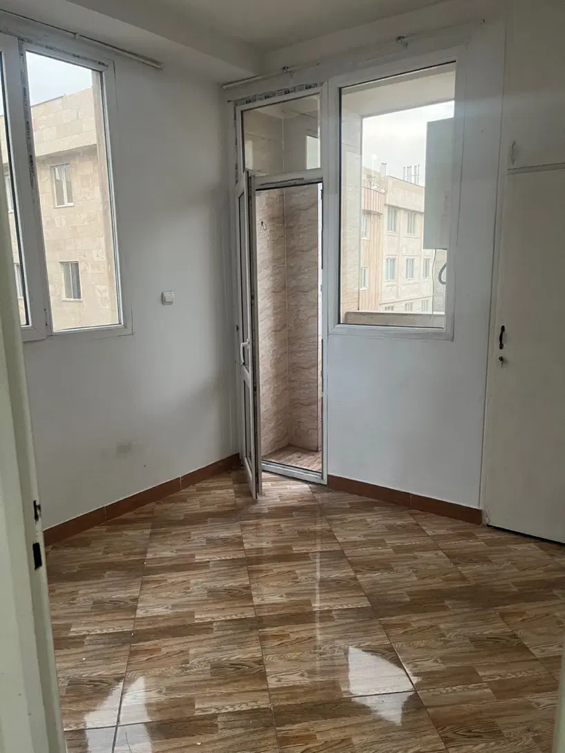رهن آپارتمان ۷۳ متری ۲ خواب