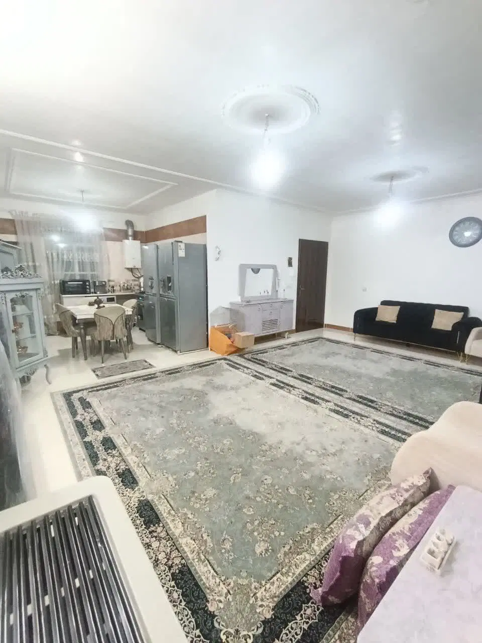 ۱۰۰ متری تک واحدی گاوخانه