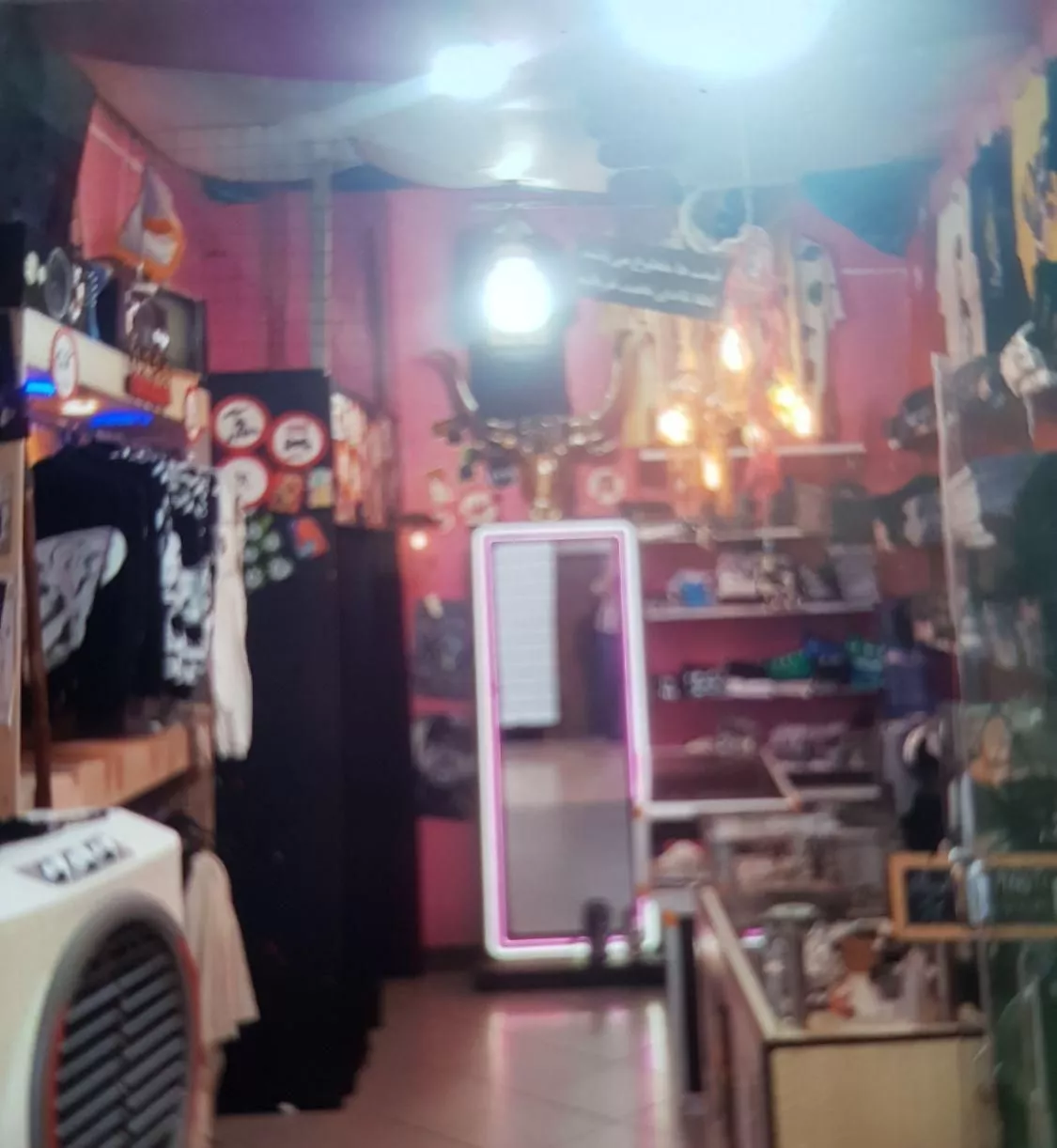 اجاره مغازه در بازار بزرگ ری
