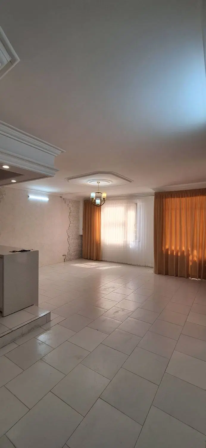 ۸۰ متر_ بازسازی لاکچری _ ششدانگ _ لوکیشن عالی