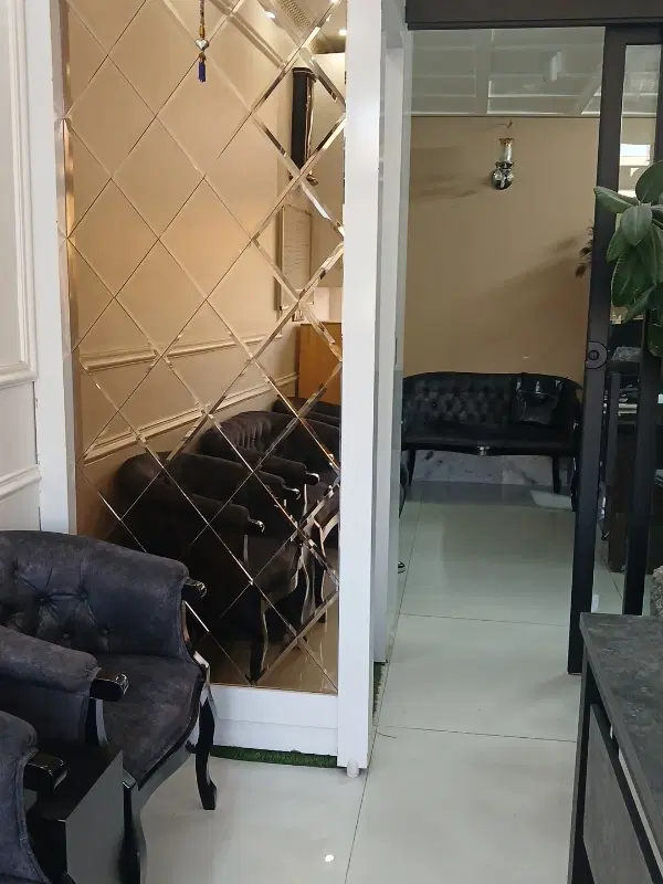 اپارتمان ۹۲ متری  چهارراه مخابرات