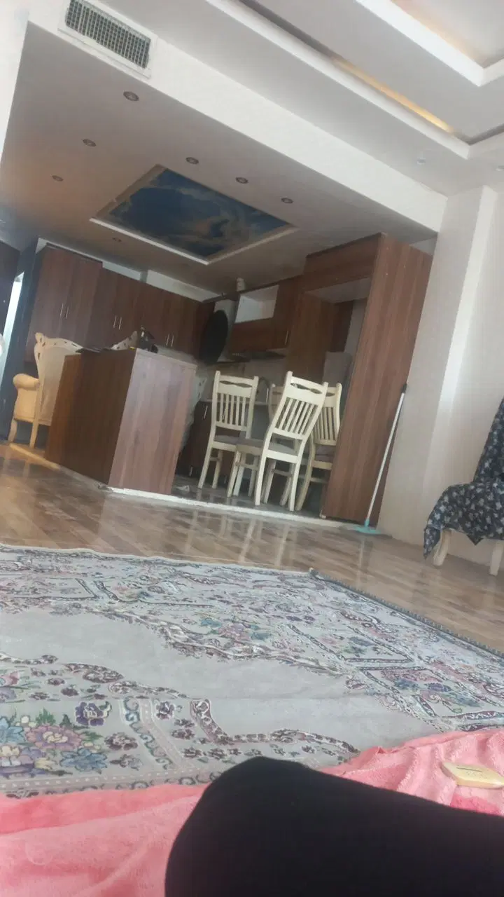 ۱۱۰متر ۲دوخوابه طبقه ۳ تک واحدی تکتم شمالی