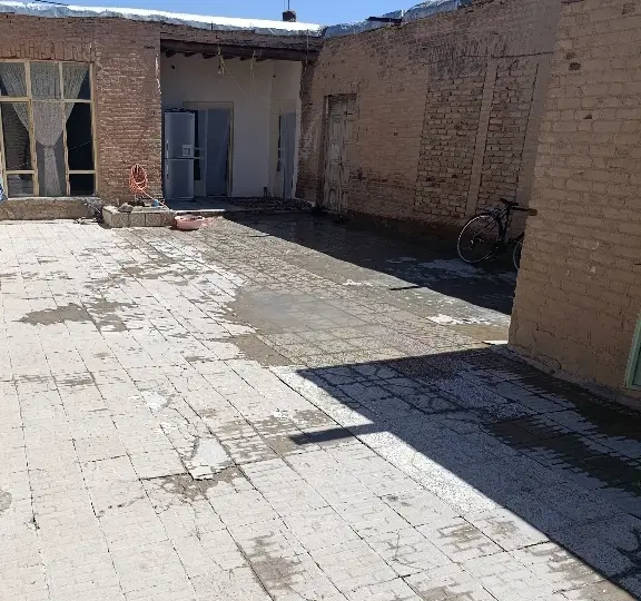 خانه ویلایی300متری بازسازی شده اشترینان