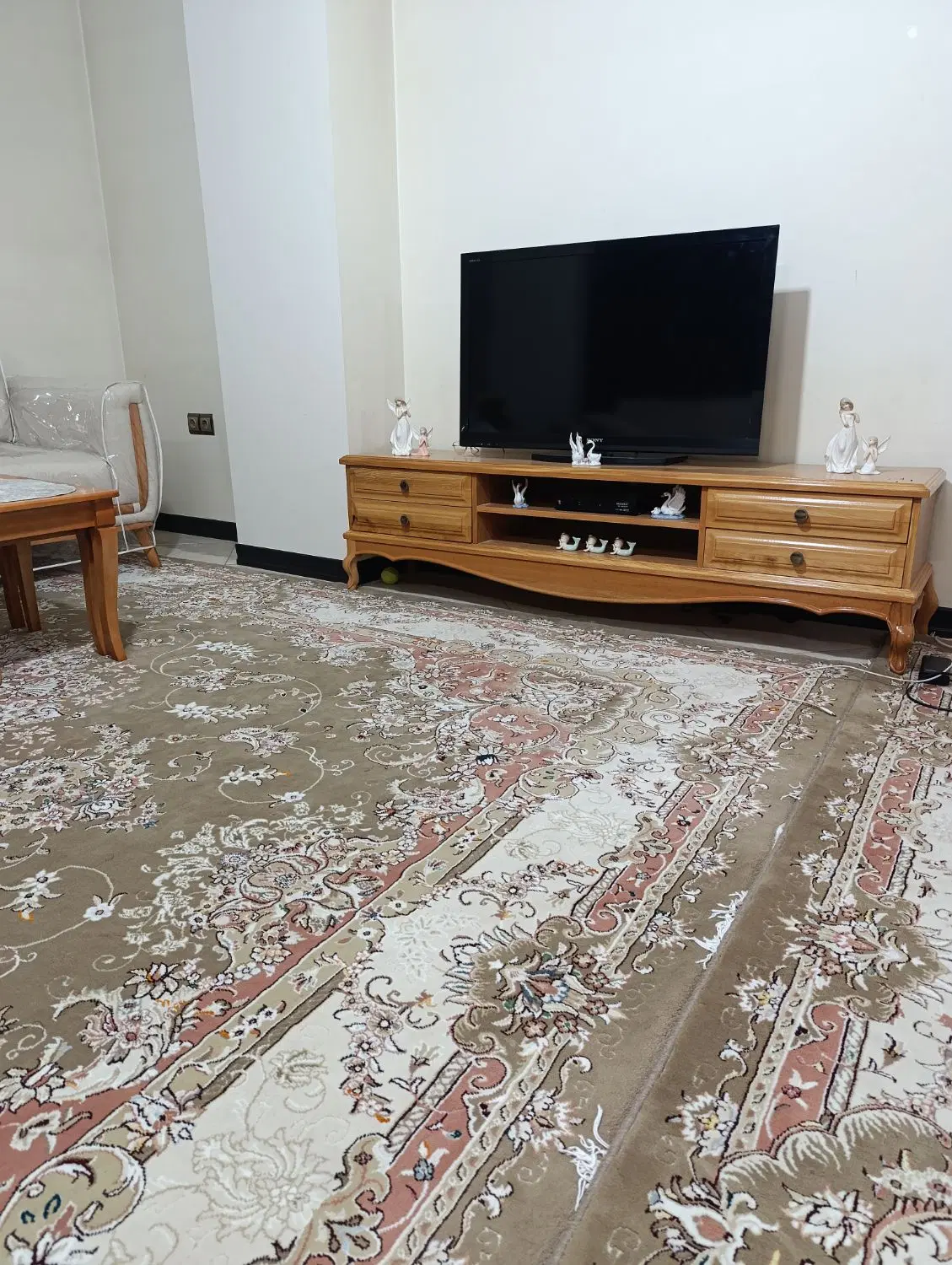 اجاره خانه ویلایی طبقه بالا